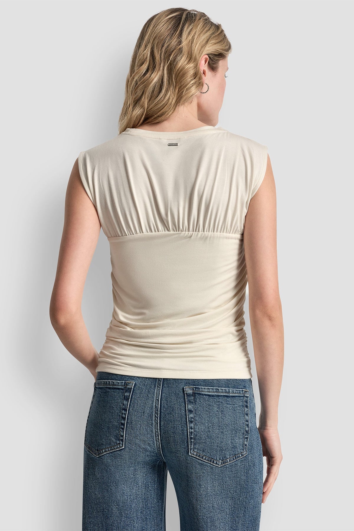 RUCHED BODICE SLEEVELESS TOP Eggnog | DKNY
