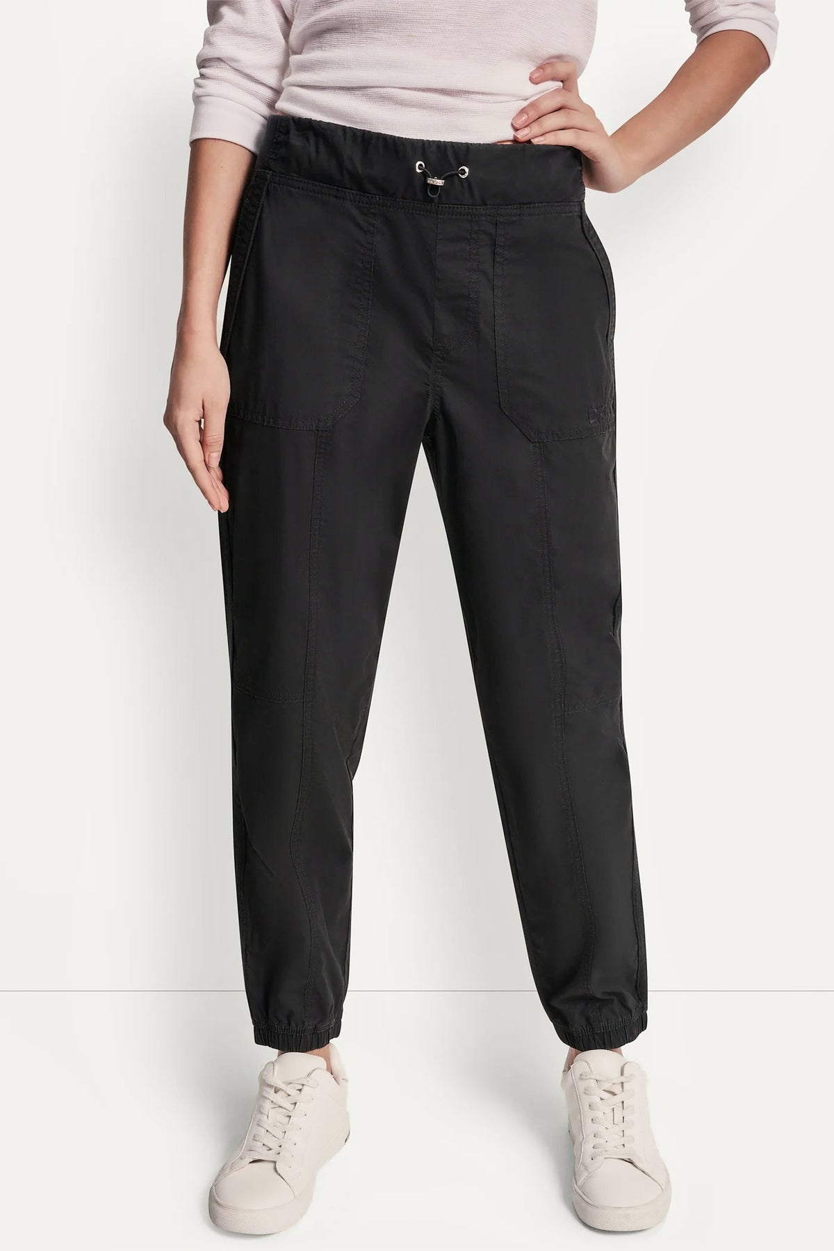 HIGH-RISE SLIM UTILITY JOGGER Mushroom | DKNY