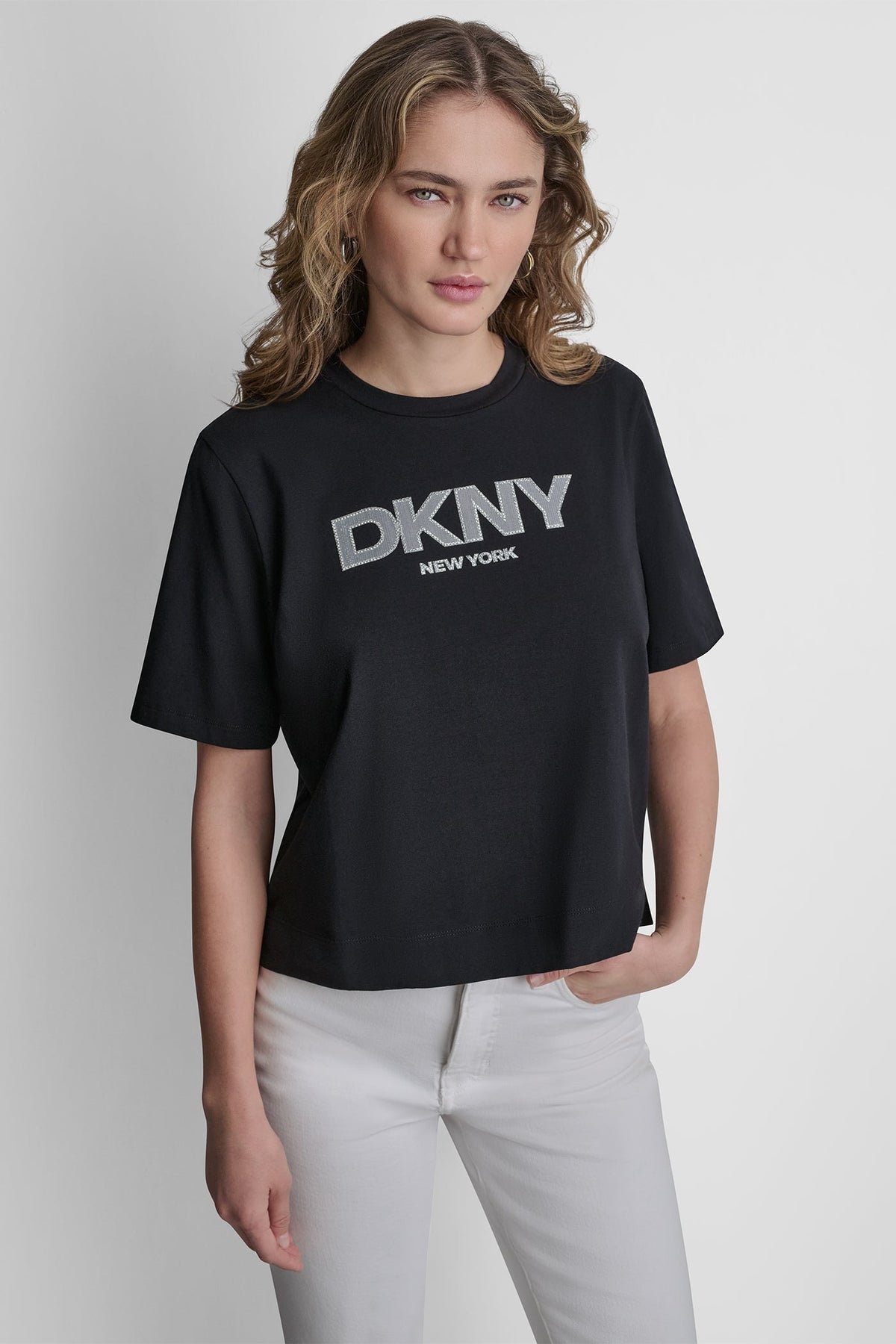 CRYSTAL BORDER LOGO GRAPHIC TEE Black | DKNY