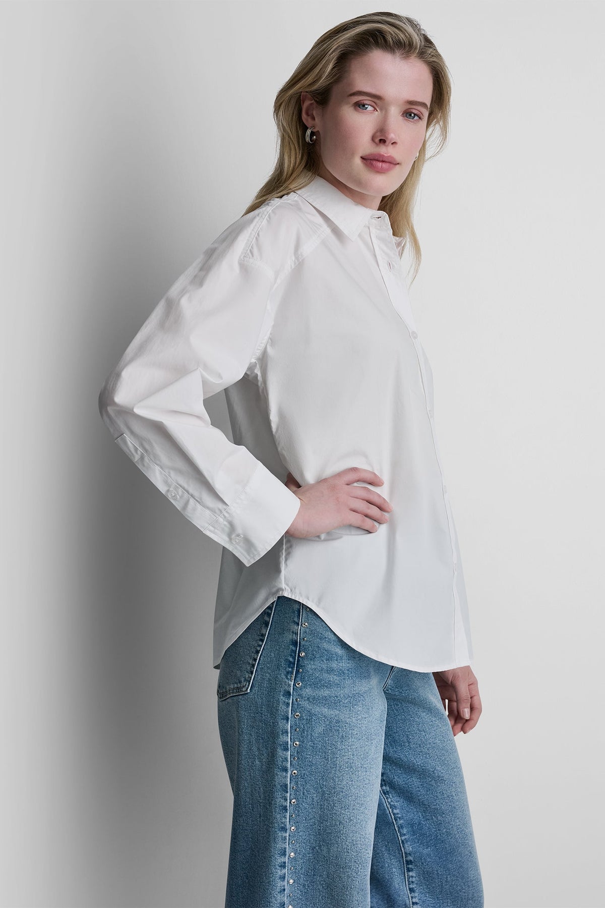 BUTTON FRONT SHIRT WITH FITTED BACK White | DKNY