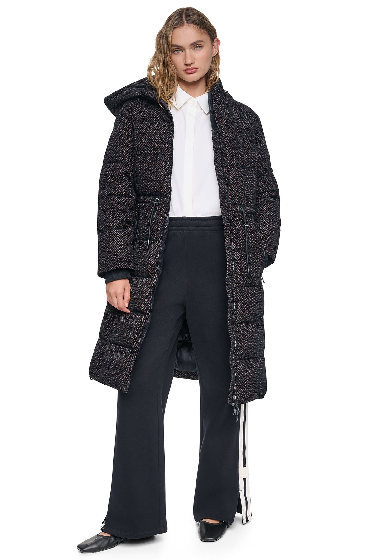 MAXI PUFFER COAT WITH HOOD Brown Herringbone | DKNY
