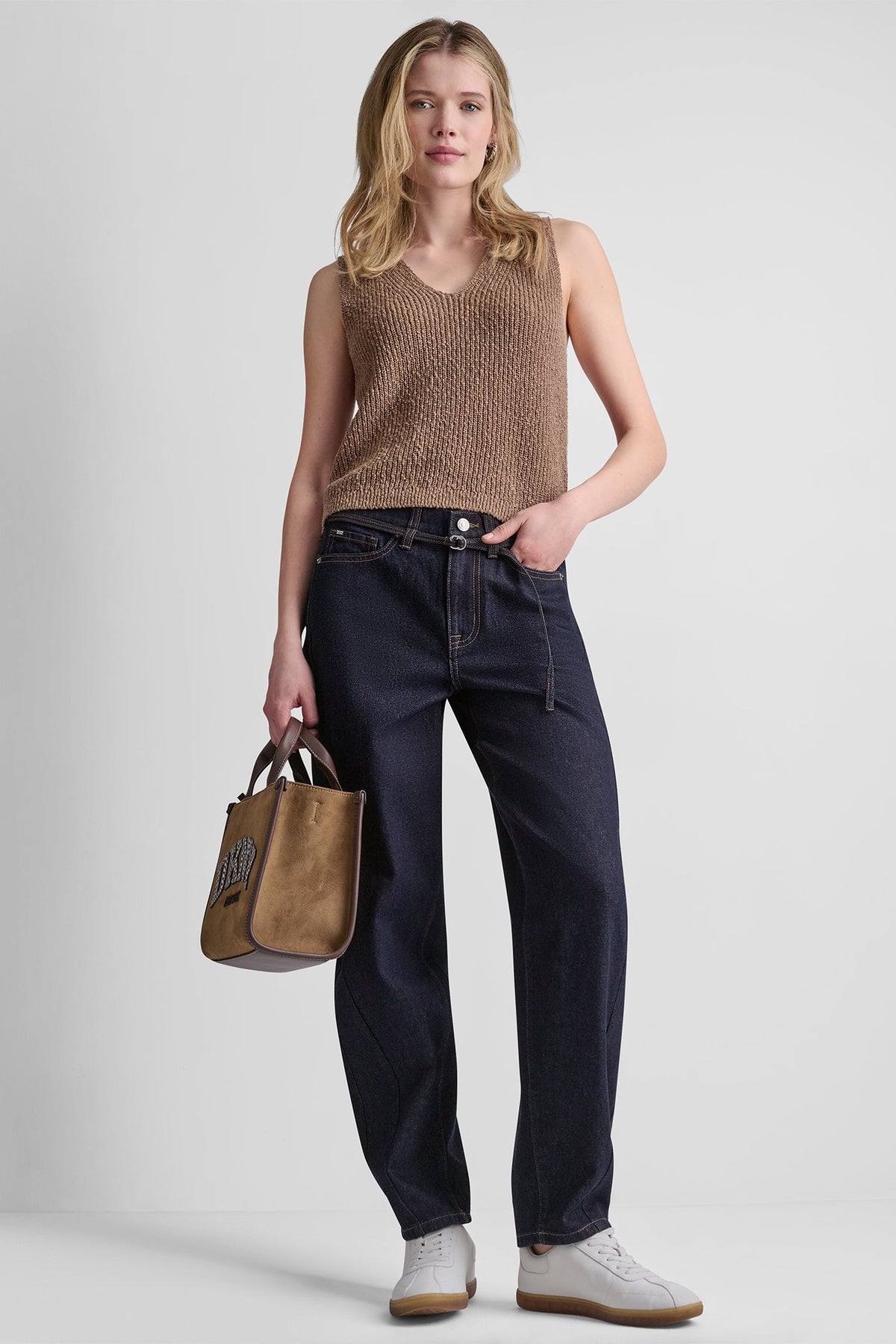 MID-RISE BARREL JEAN Fearless | DKNY