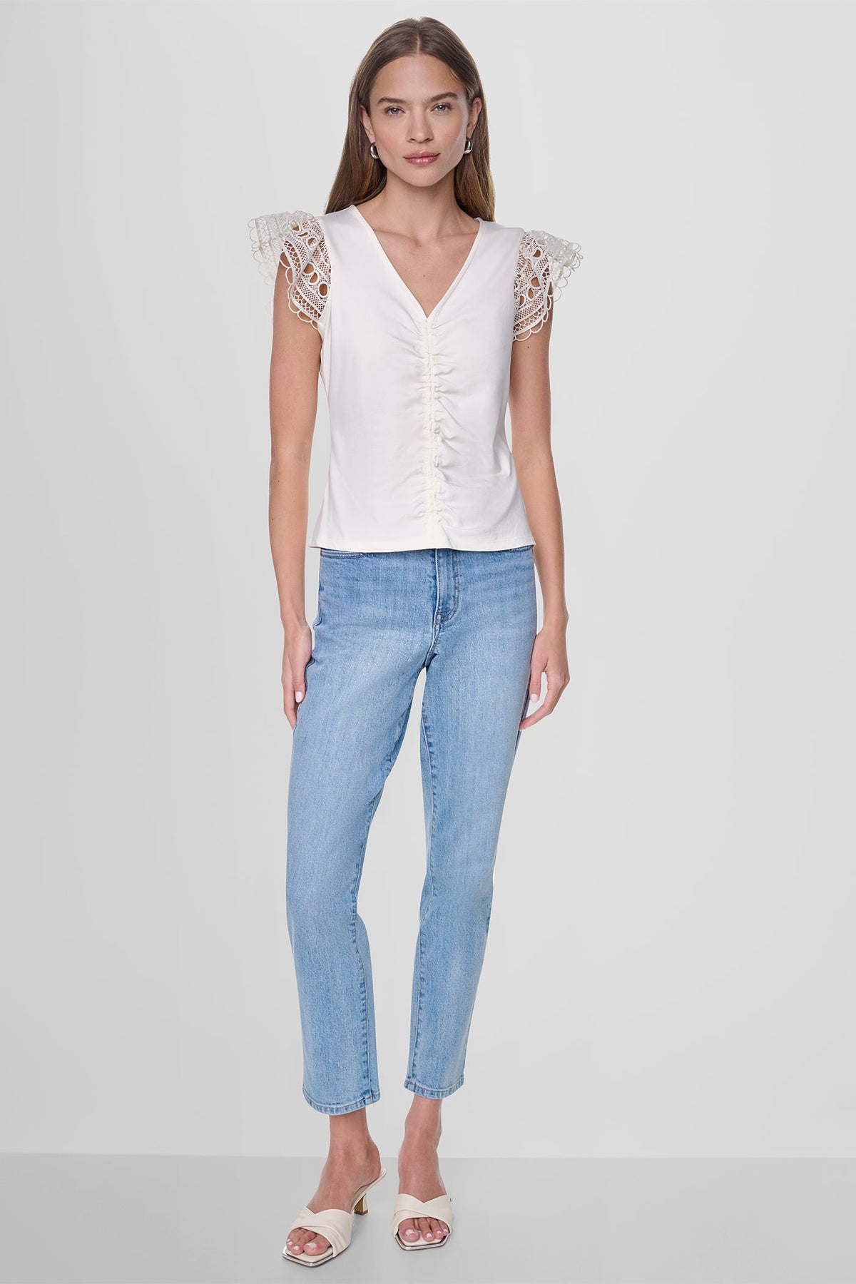FLUTTER SLEEVE V-NECK TOP Coconut | DKNY
