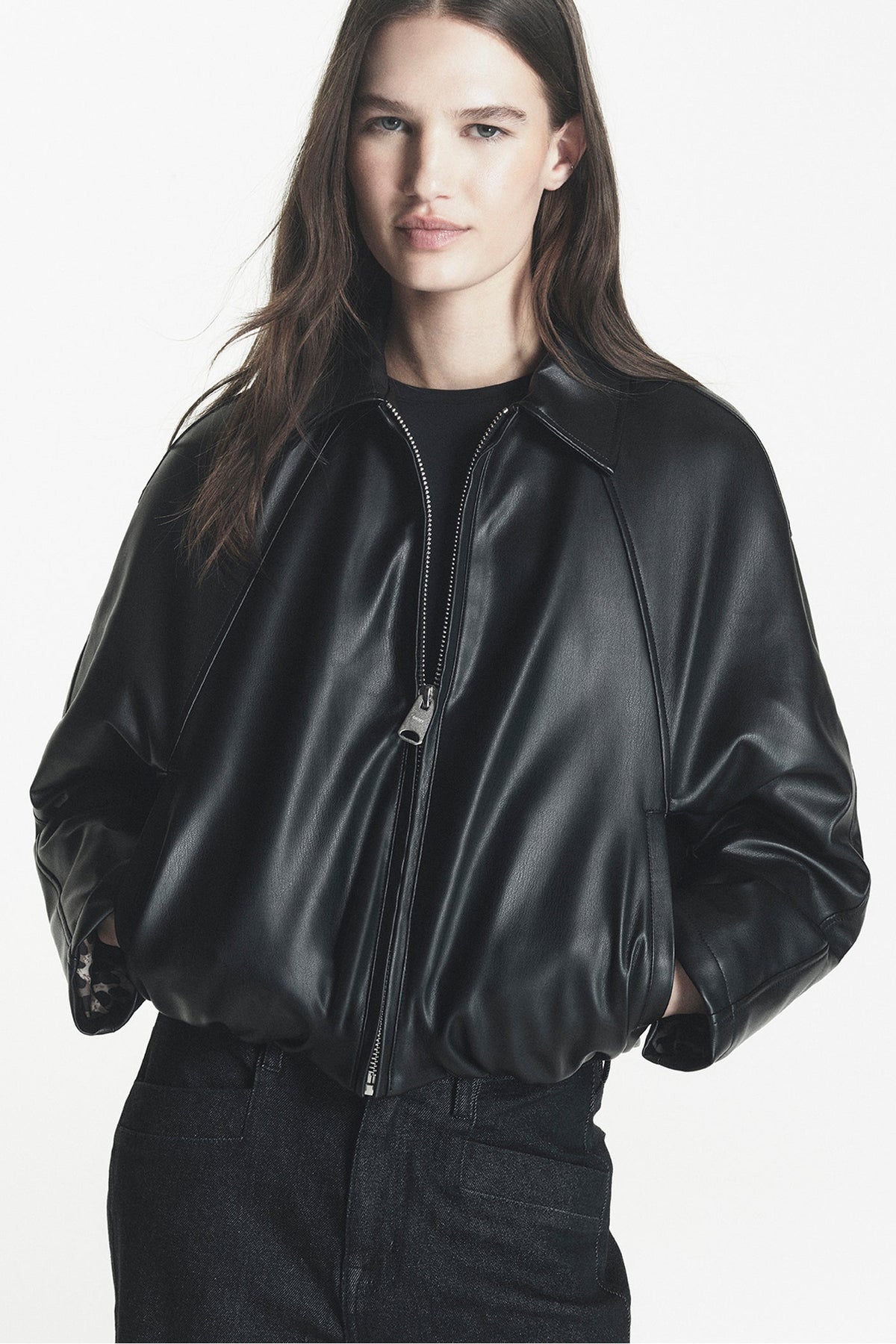 FAUX LEATHER BUBBLE HEM JACKET Black | DKNY