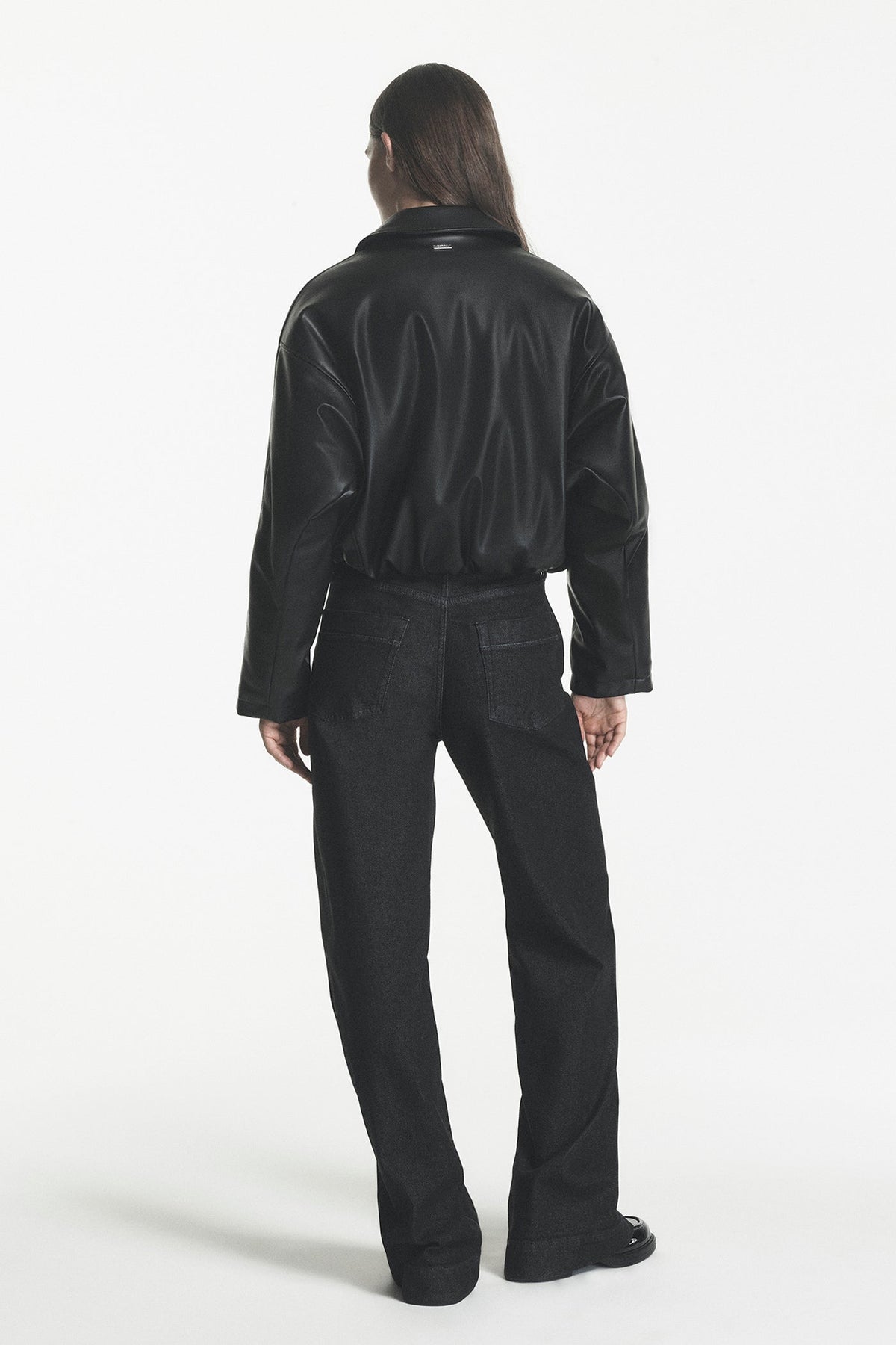 FAUX LEATHER BUBBLE HEM JACKET Black | DKNY