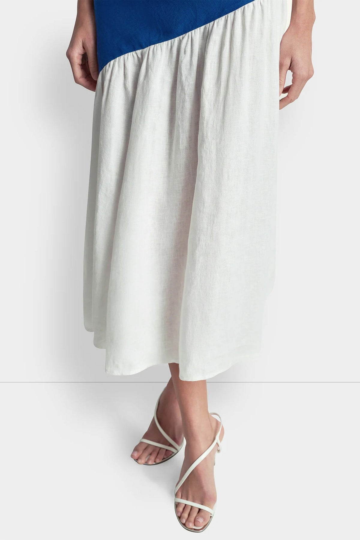 LINEN SLEEVELESS TWO-TONE MIDI DRESS Admiral/White | DKNY