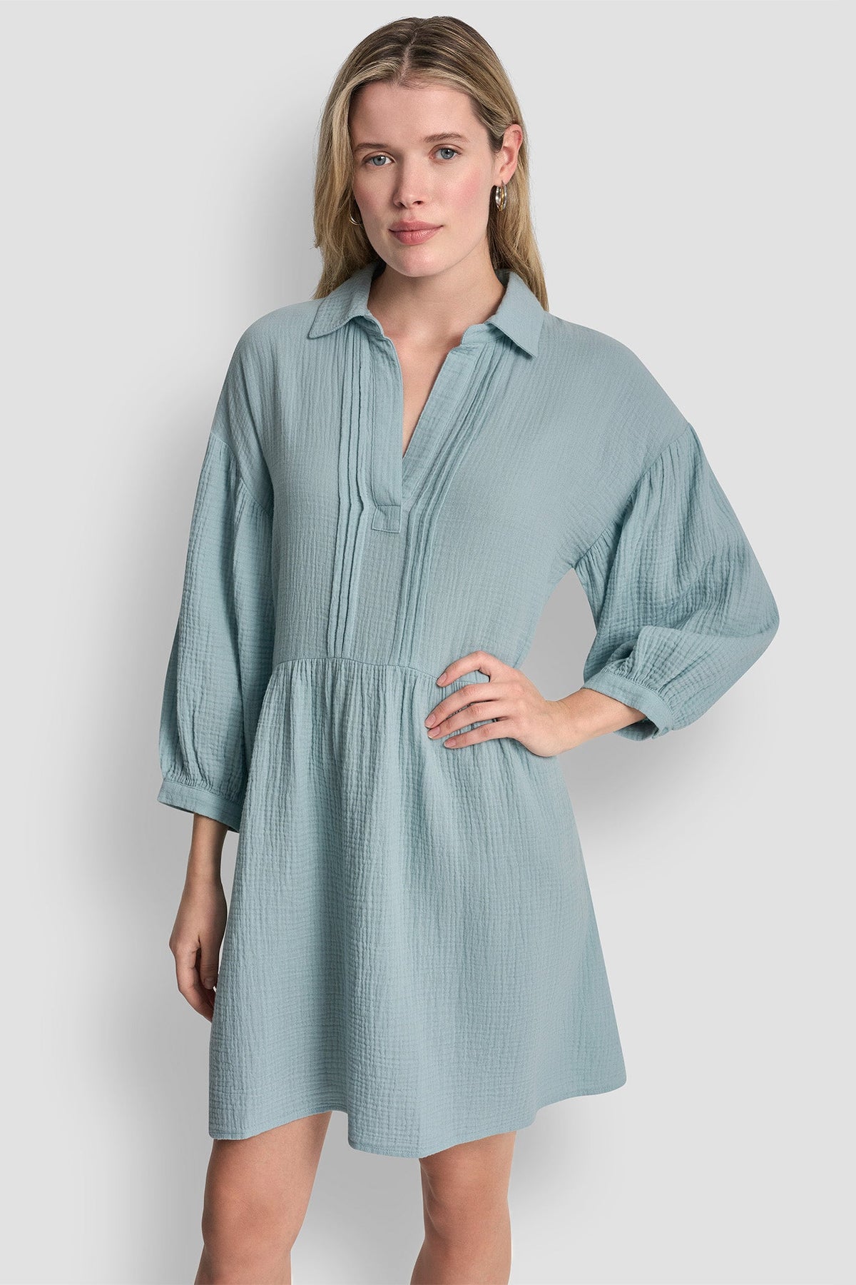 GAUZE V-NECK DRESS Mineral | DKNY