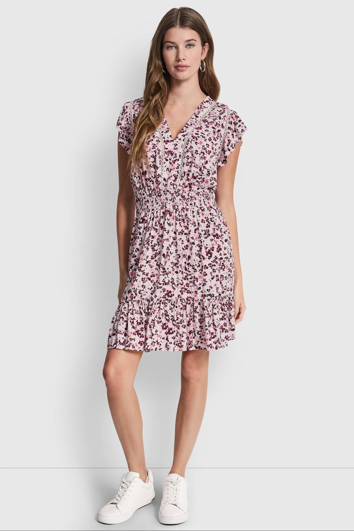 SMOCKED WAIST V-NECK DRESS Petite Fleur Coastline | DKNY