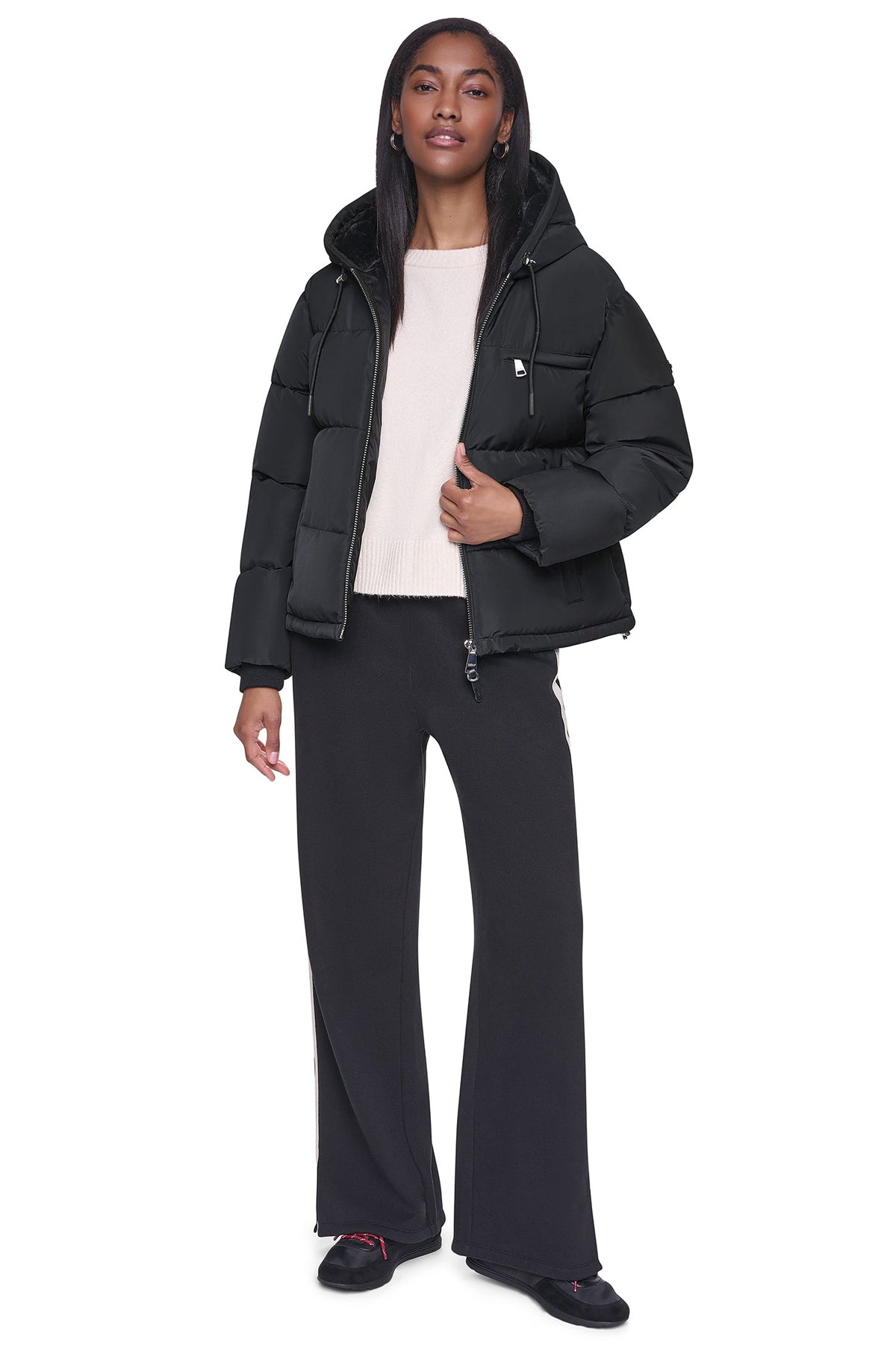 CONTRAST LINED SHORT HOODED PUFFER Black | DKNY